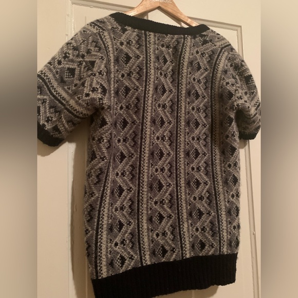 Short Sleeve Cardigan - Picture 4 of 4